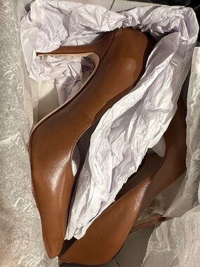 Ralph Lauren Cognac Leather Pointed-Toe Stiletto Heels